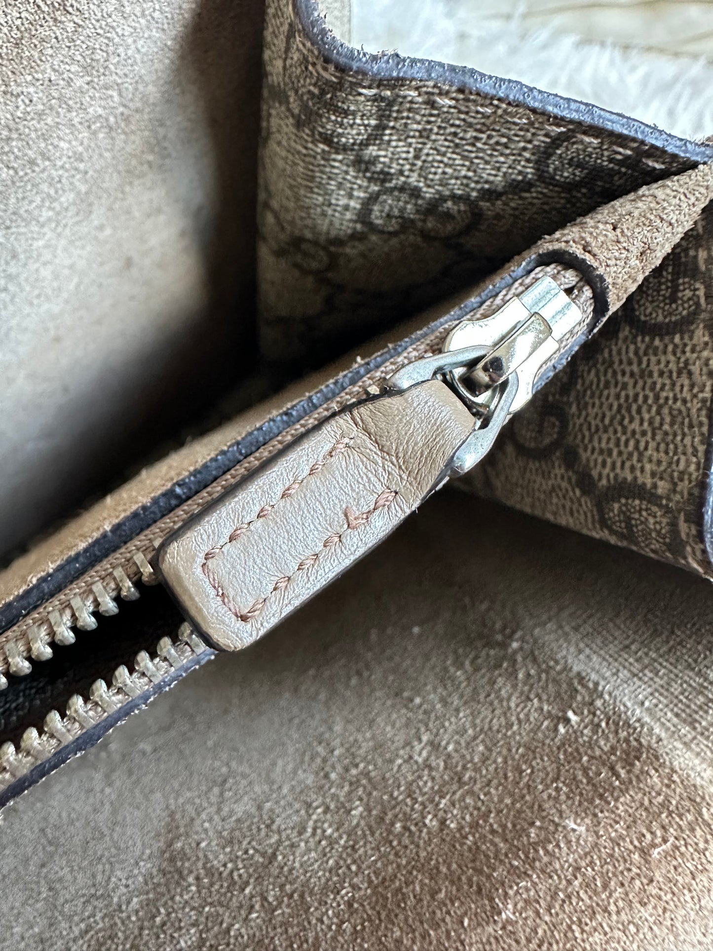 Gucci Dionysus Shoulder Bag Small