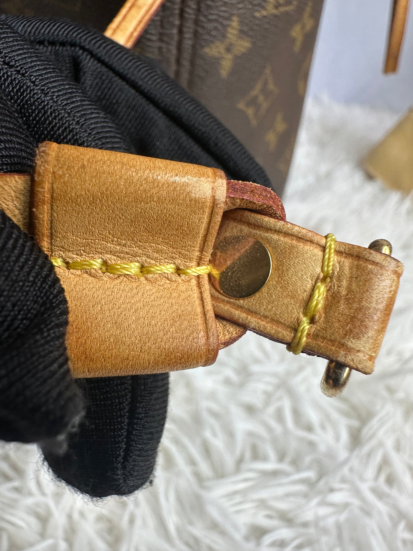 Louis Vuitton Monogram Neverfull MM (NO POUCH)