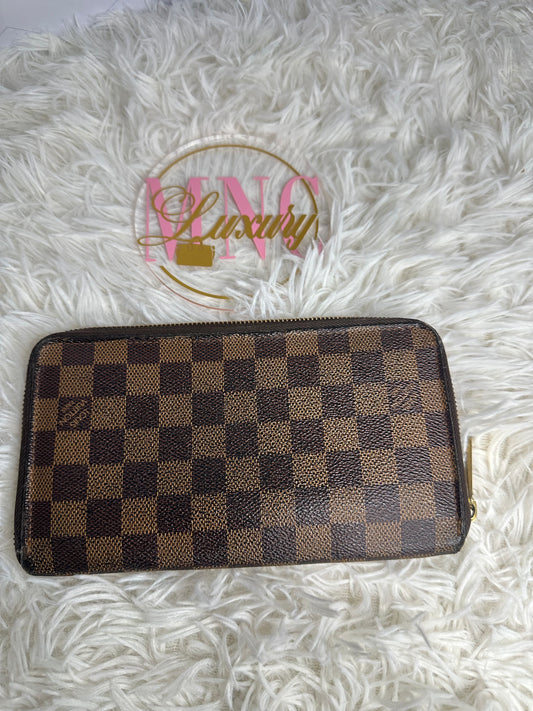 Louis Vuitton Damier Ebene Zippy Organiser