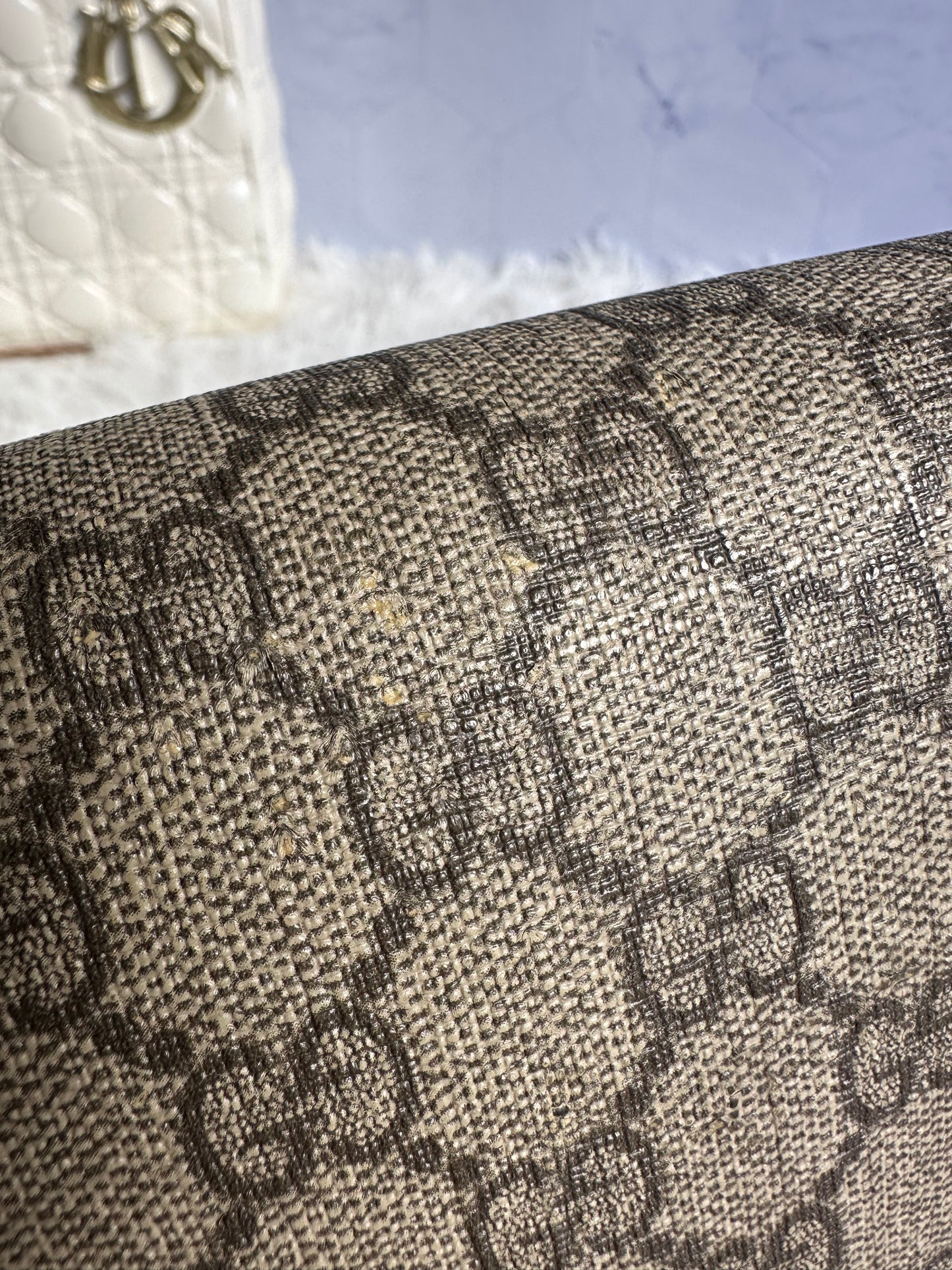 Gucci Dionysus Shoulder Bag Small