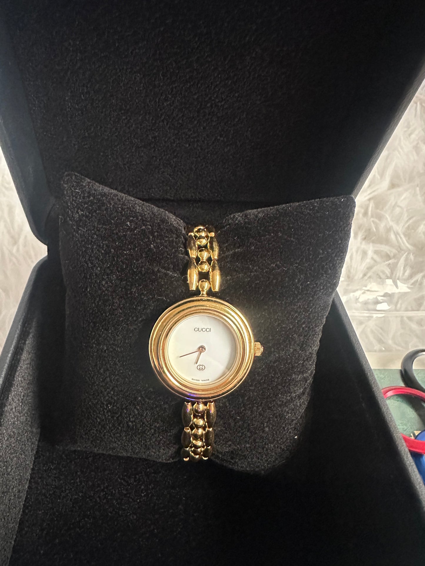 Gucci Vintage Bezel Interchangeable Watch