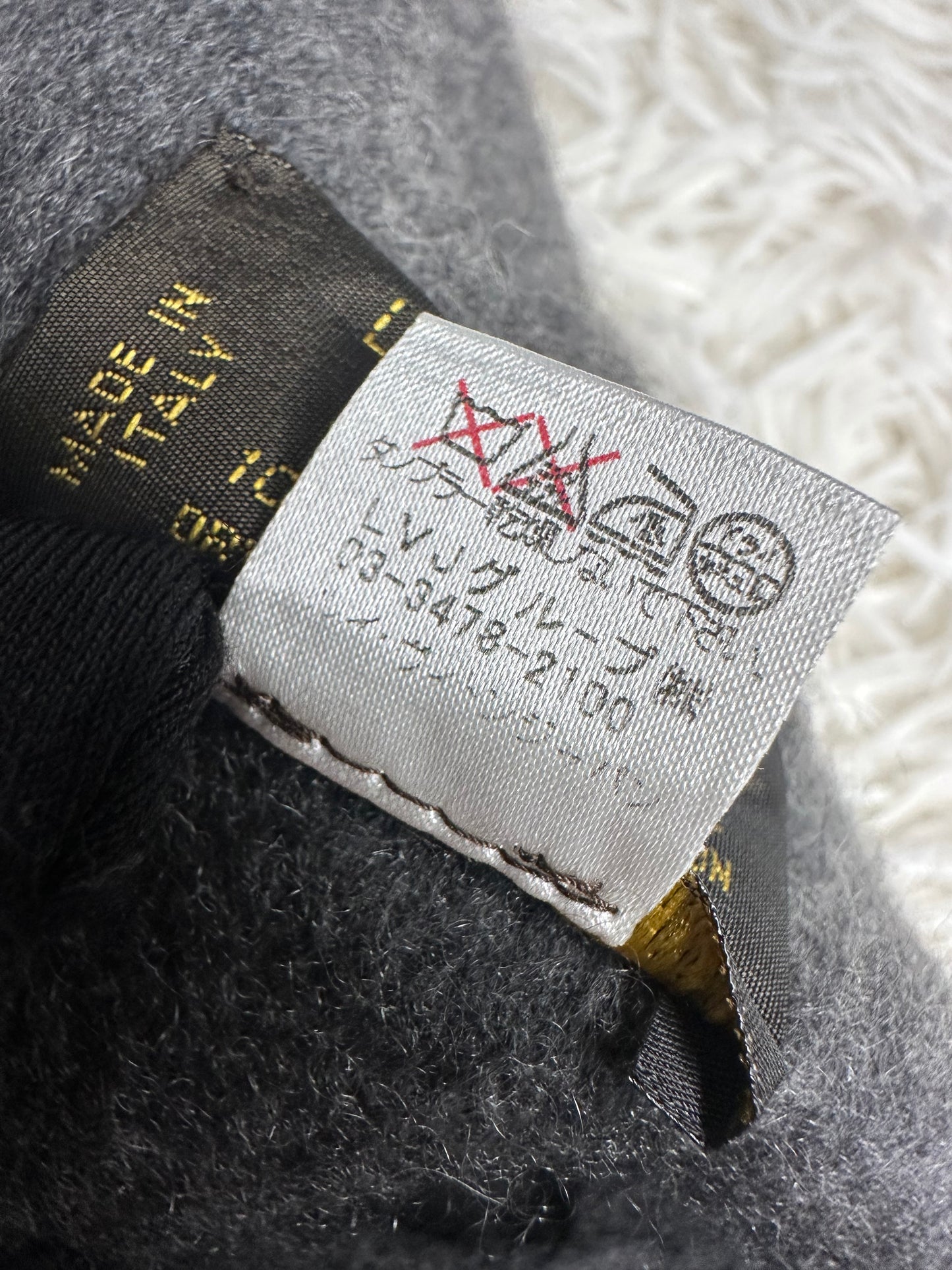 Louis Vuitton Logo Cashmere Scarf