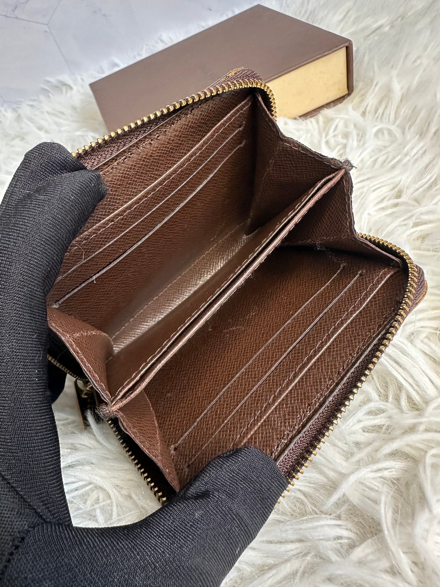 Louis Vuitton Damier Ebene Card Coin Holder