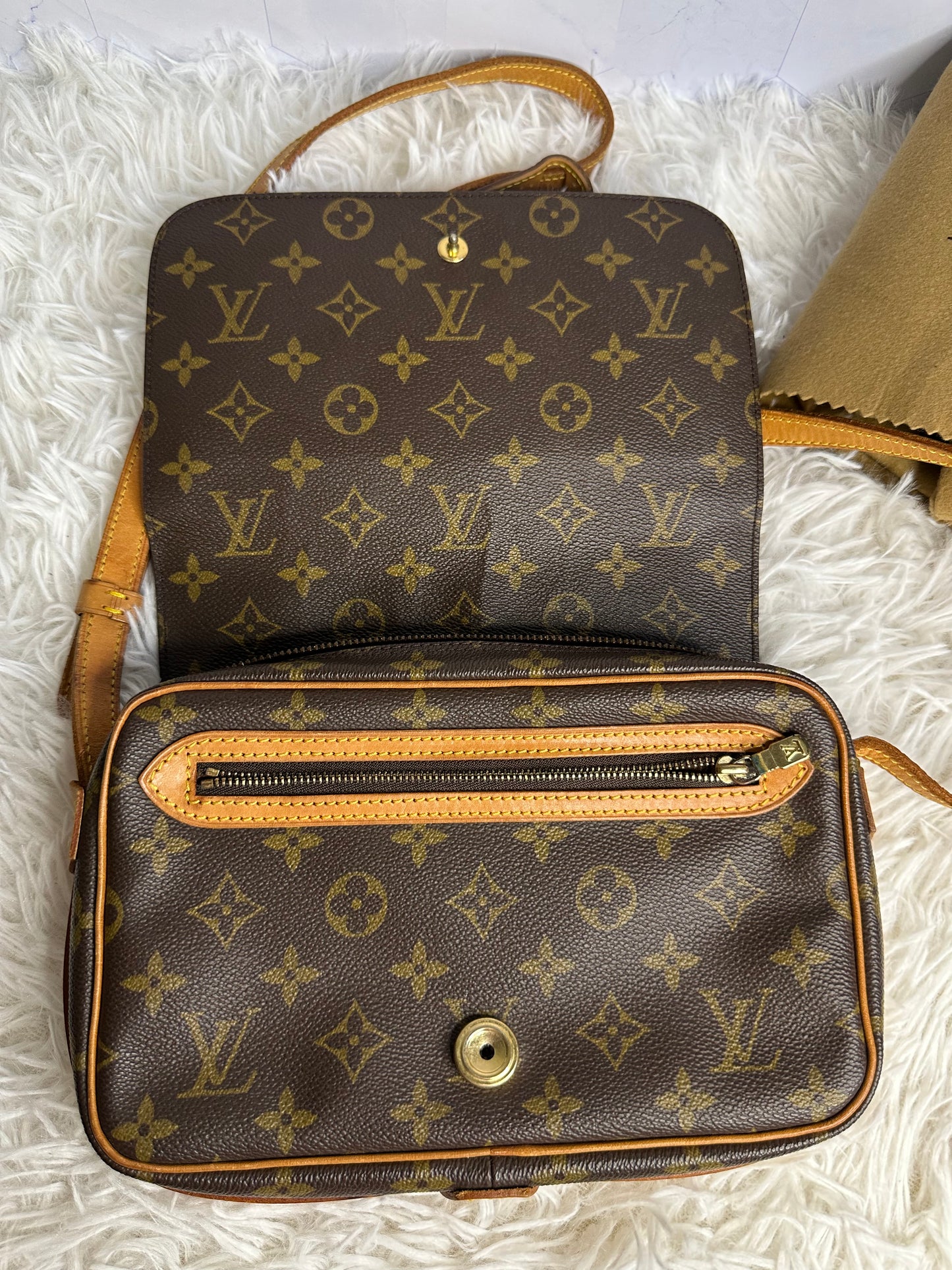 Louis Vuitton Vintage Saint Germain