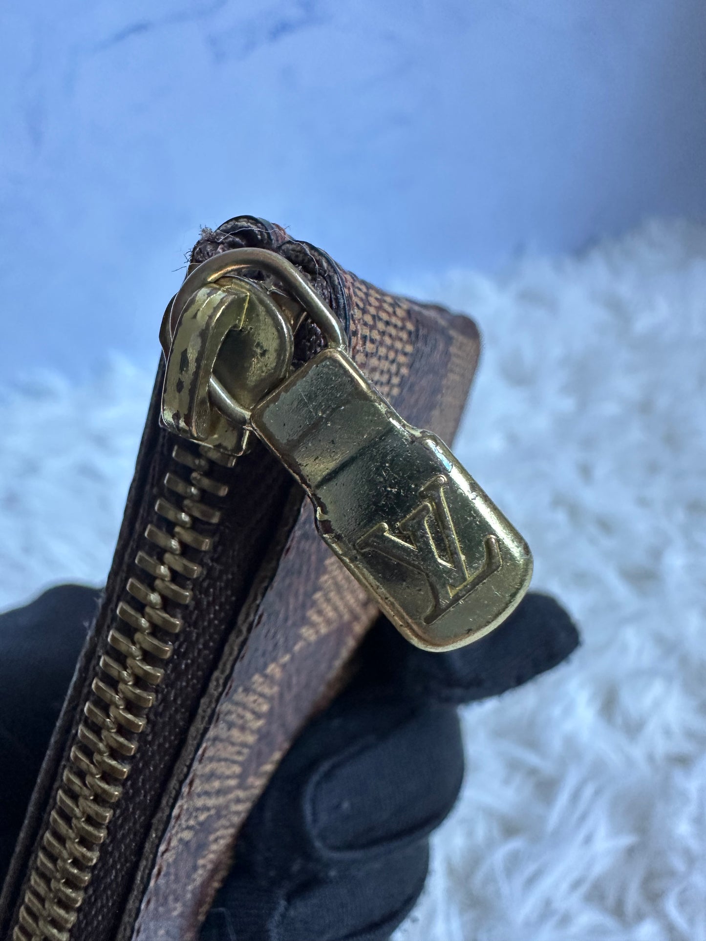 Louis Vuitton Damier Ebene Key Cles