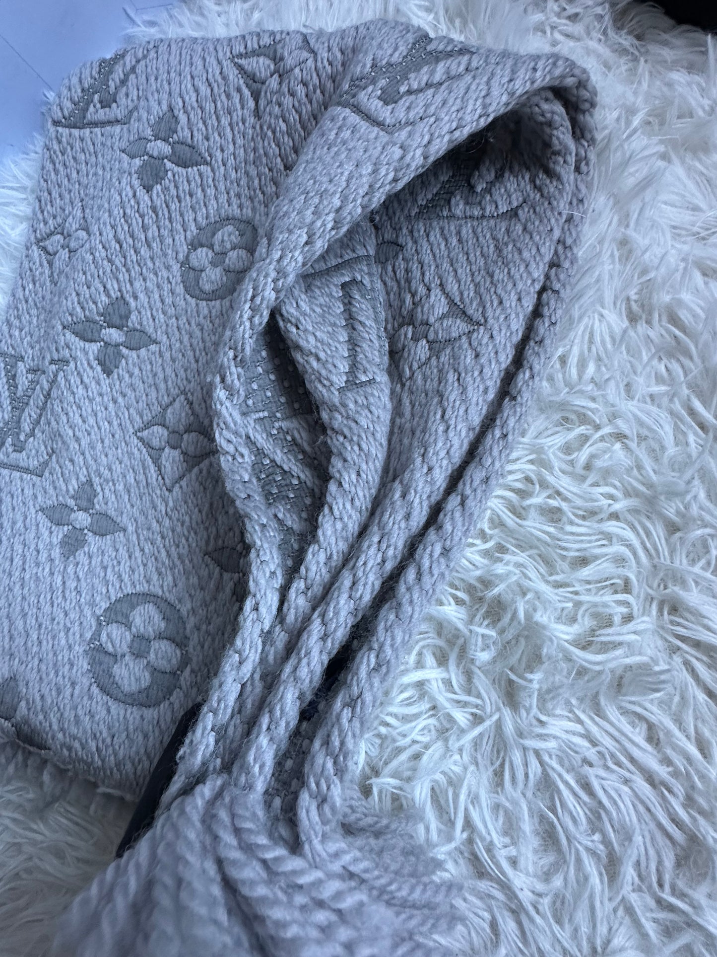 Louis Vuitton Logomania Wool Scarf - Light Grey