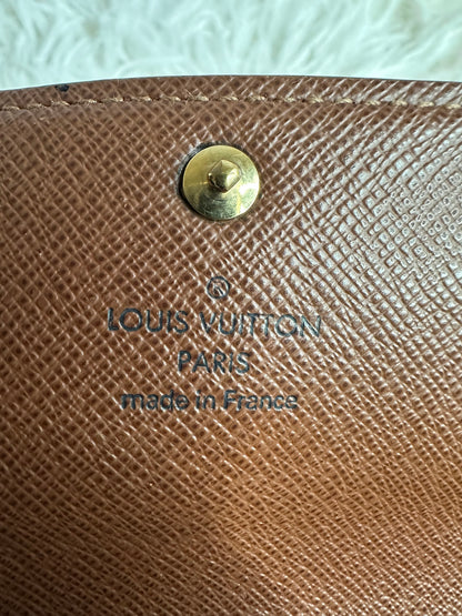 Louis Vuitton Monogram Sarah Wallet