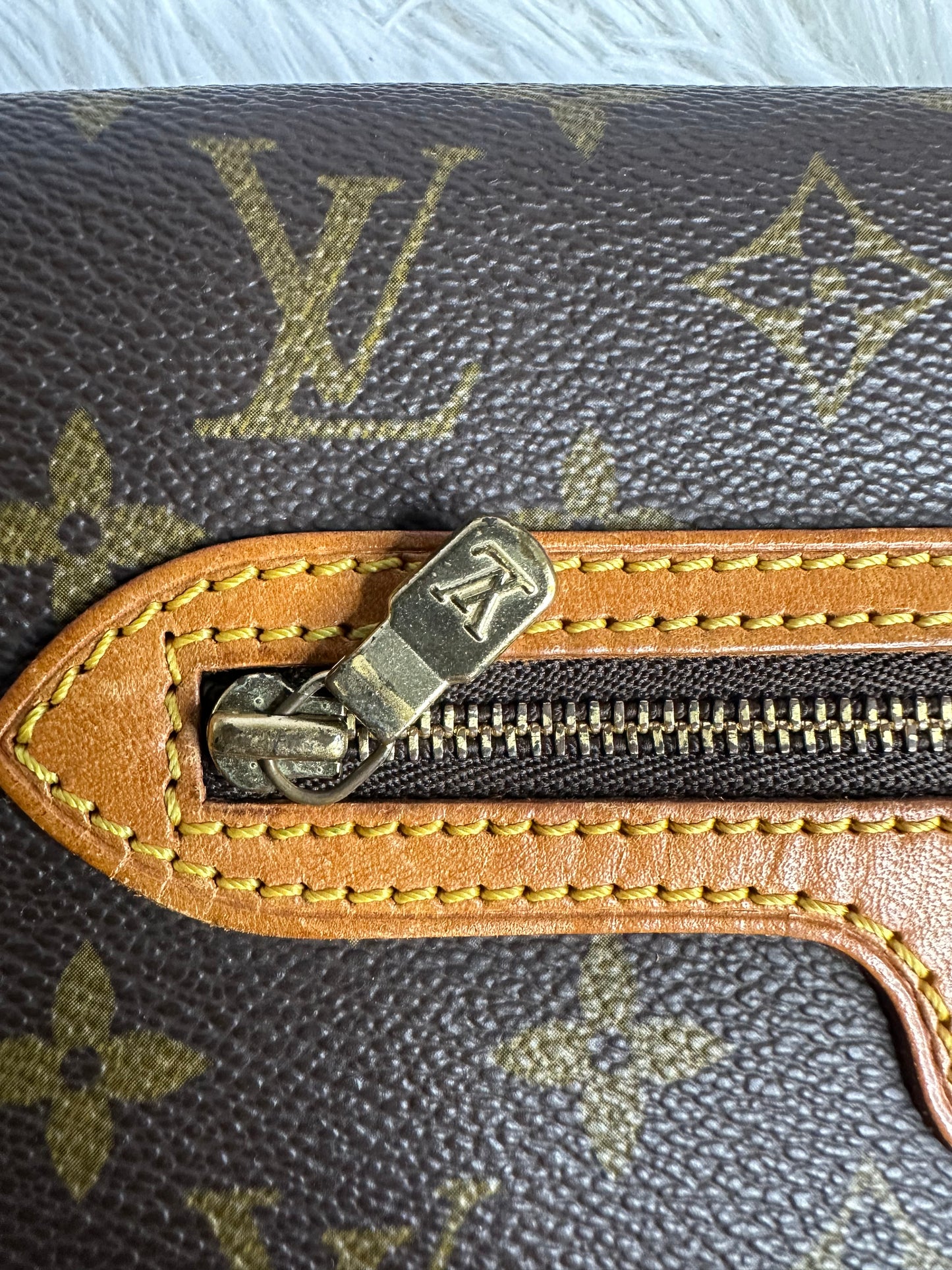 Louis Vuitton Vintage Saint Germain