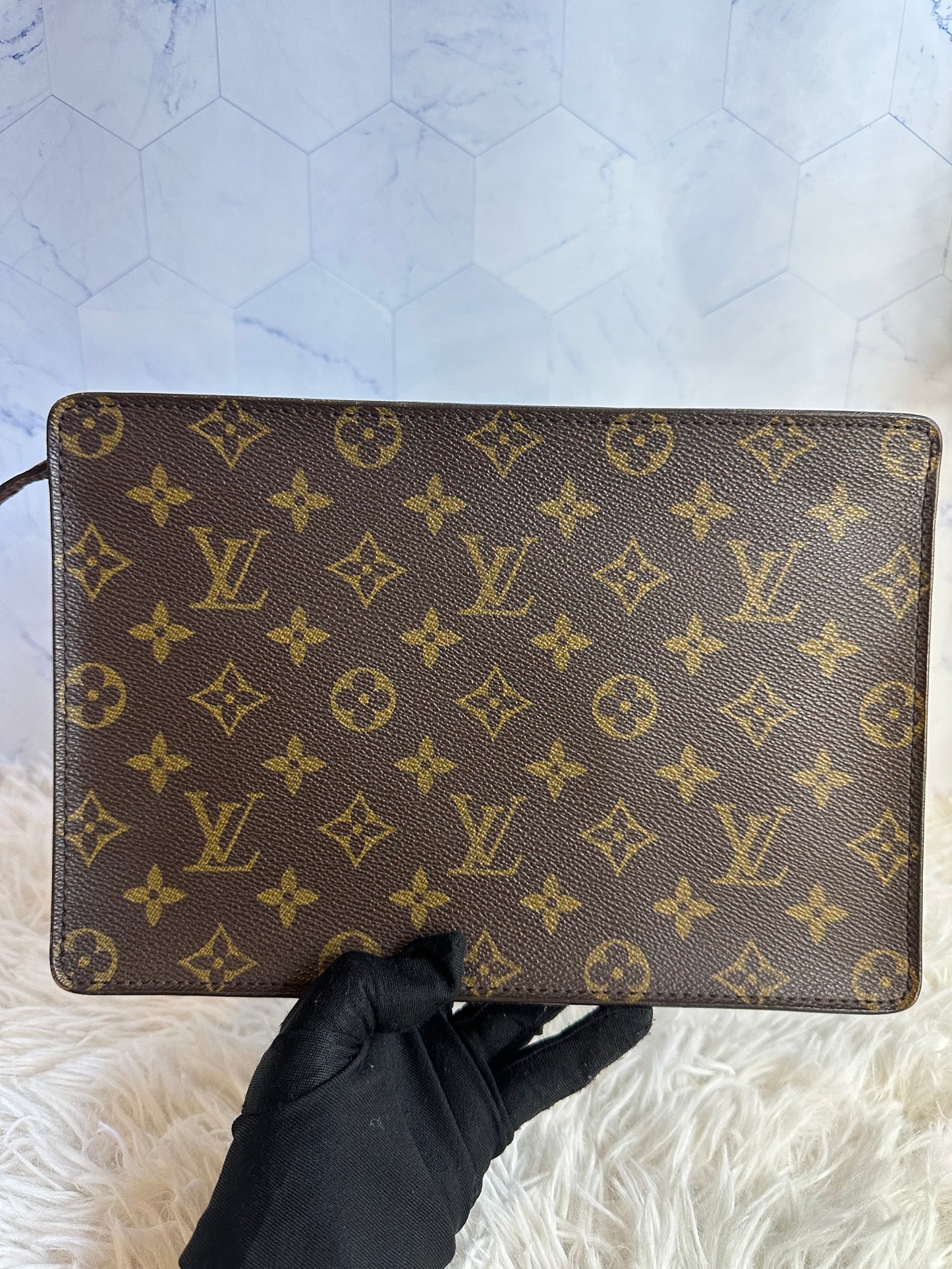 Louis Vuitton Monogram Vintage Pochette Homme
