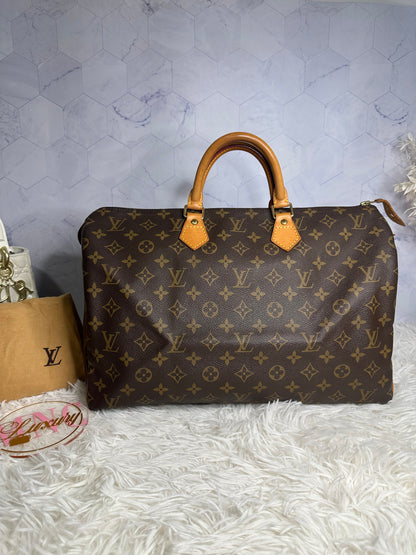 Louis Vuitton Monogram Speedy 40