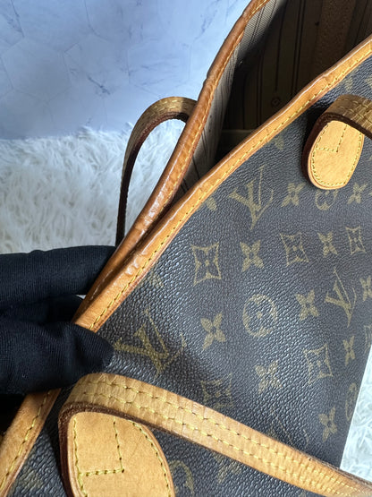 Louis Vuitton Monogram Neverfull MM (NO POUCH)