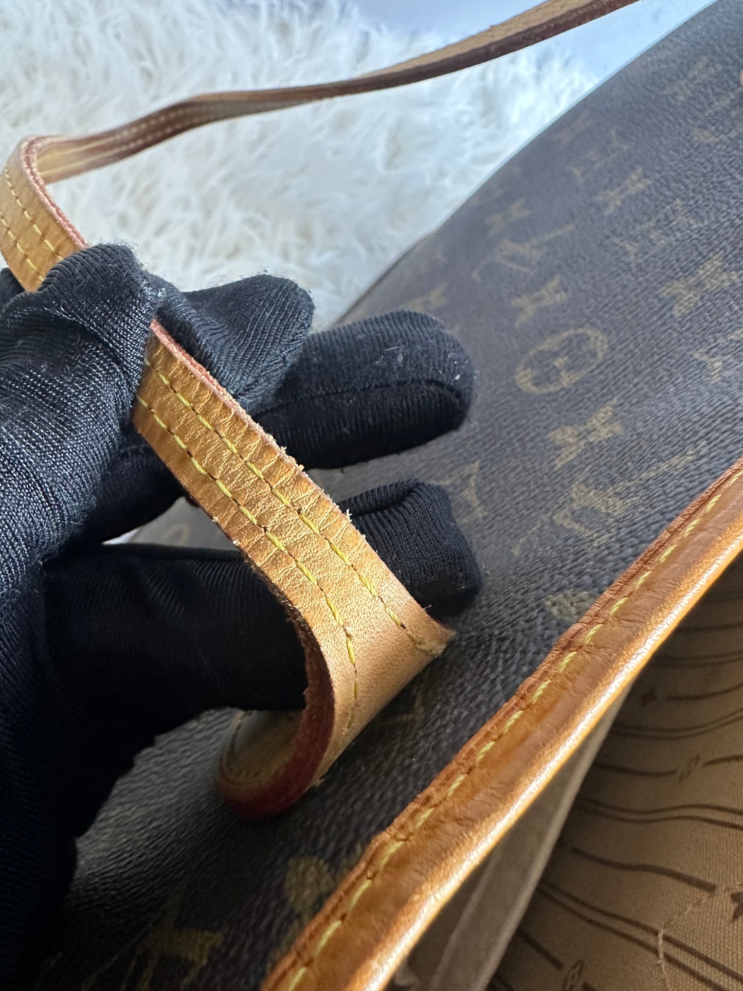 Louis Vuitton Monogram Neverfull MM (NO POUCH)