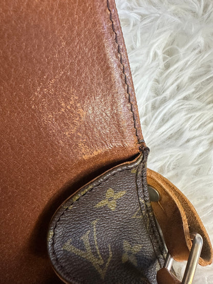 Louis Vuitton Vintage Monogram Cartouchière MM