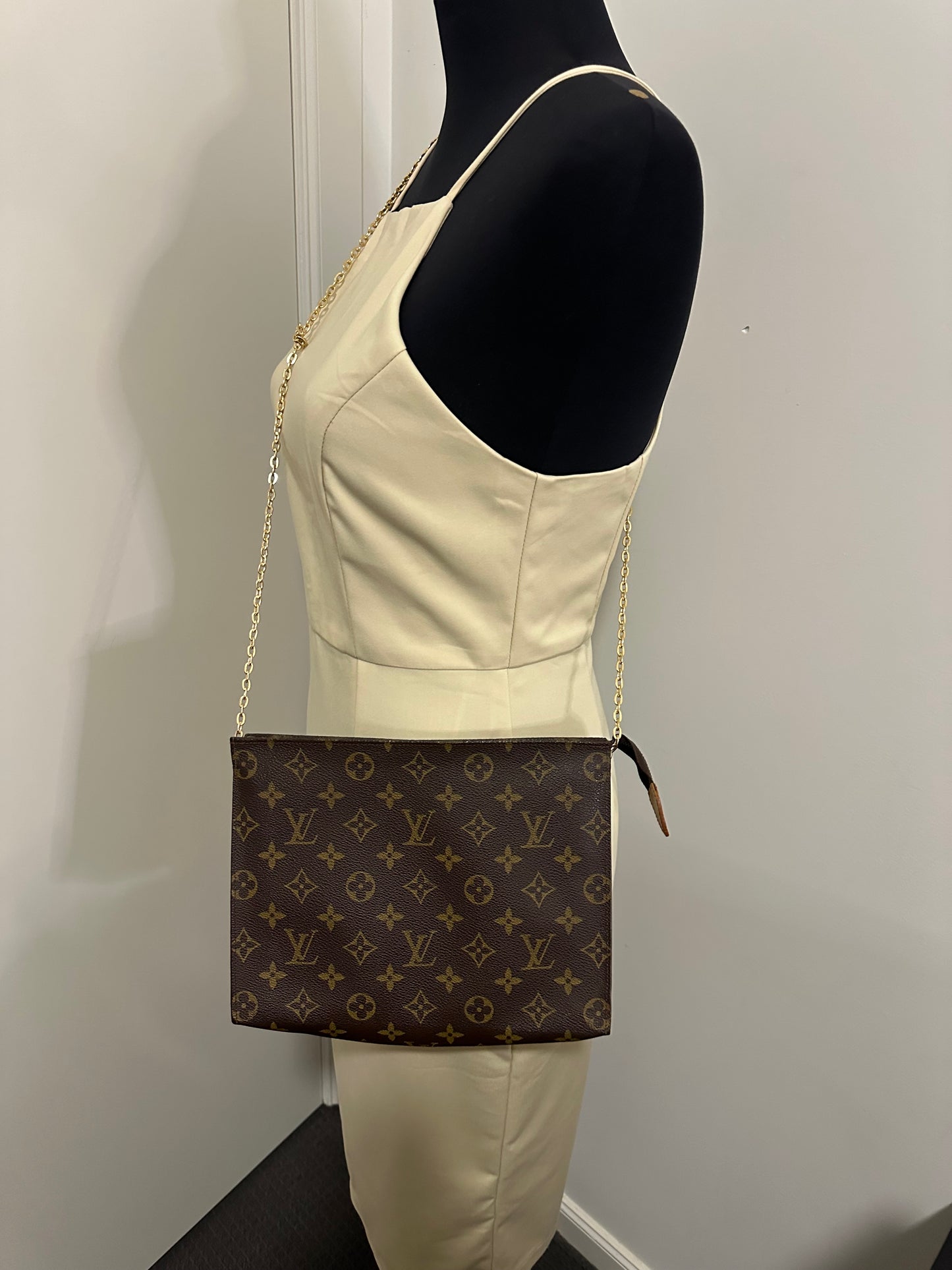 Louis Vuitton Vintage Monogram 26