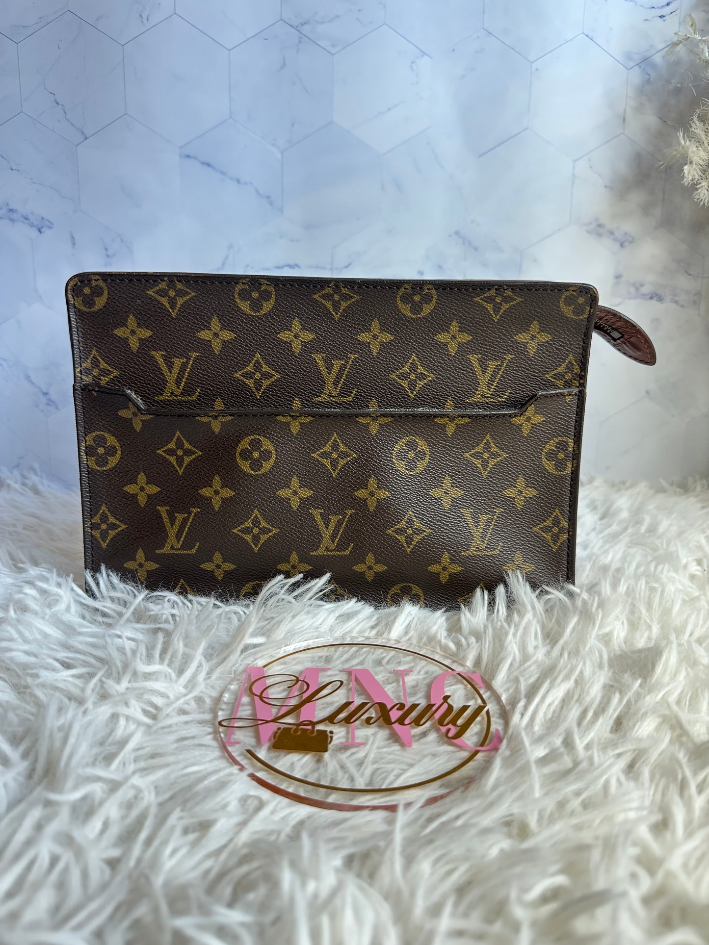 Louis Vuitton Monogram Vintage Pochette Homme