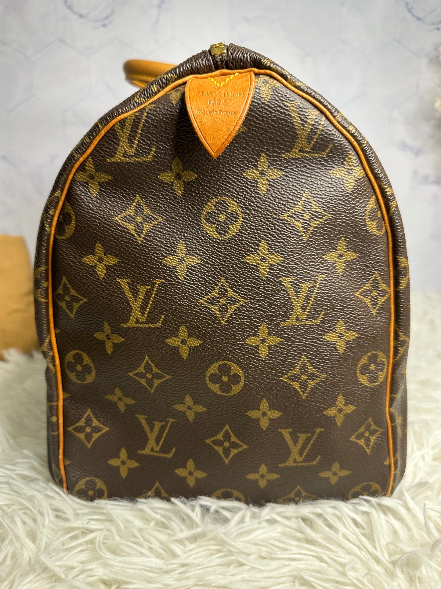 Louis Vuitton Monogram Speedy 40