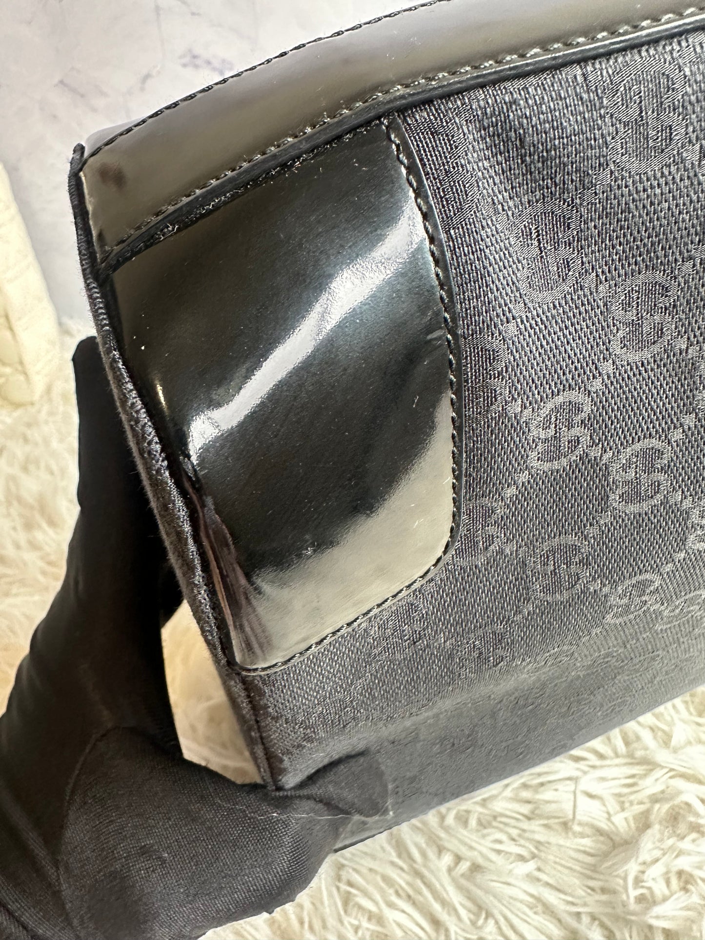 Gucci Vintage GG Monogram Shoulder Bag