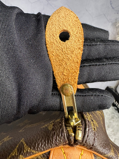 Louis Vuitton Monogram Speedy 40