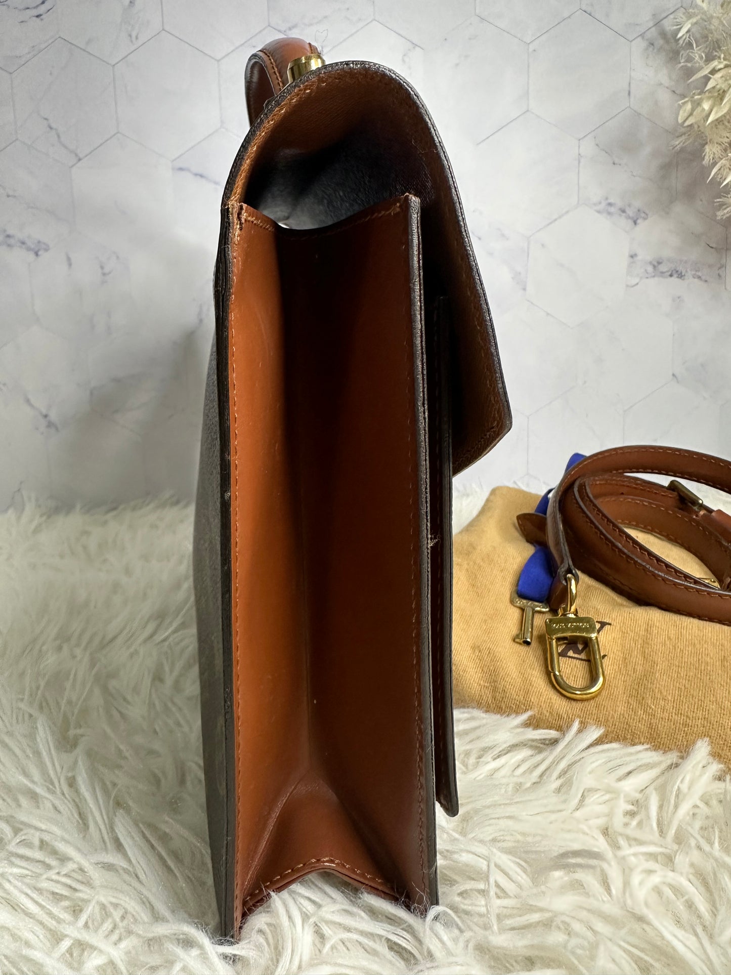 Louis Vuitton Vintage Monogram Monceau 28