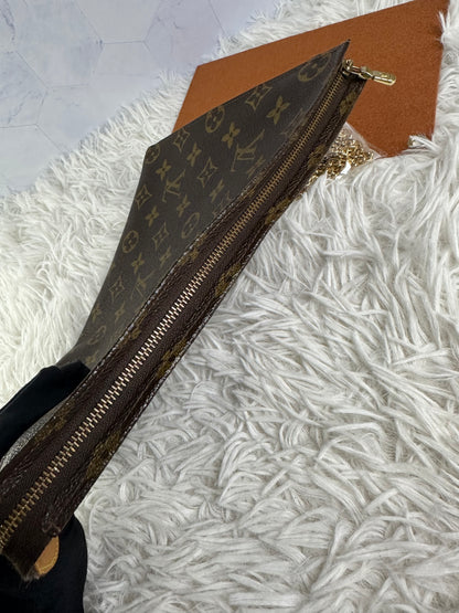 Louis Vuitton Vintage Monogram 26