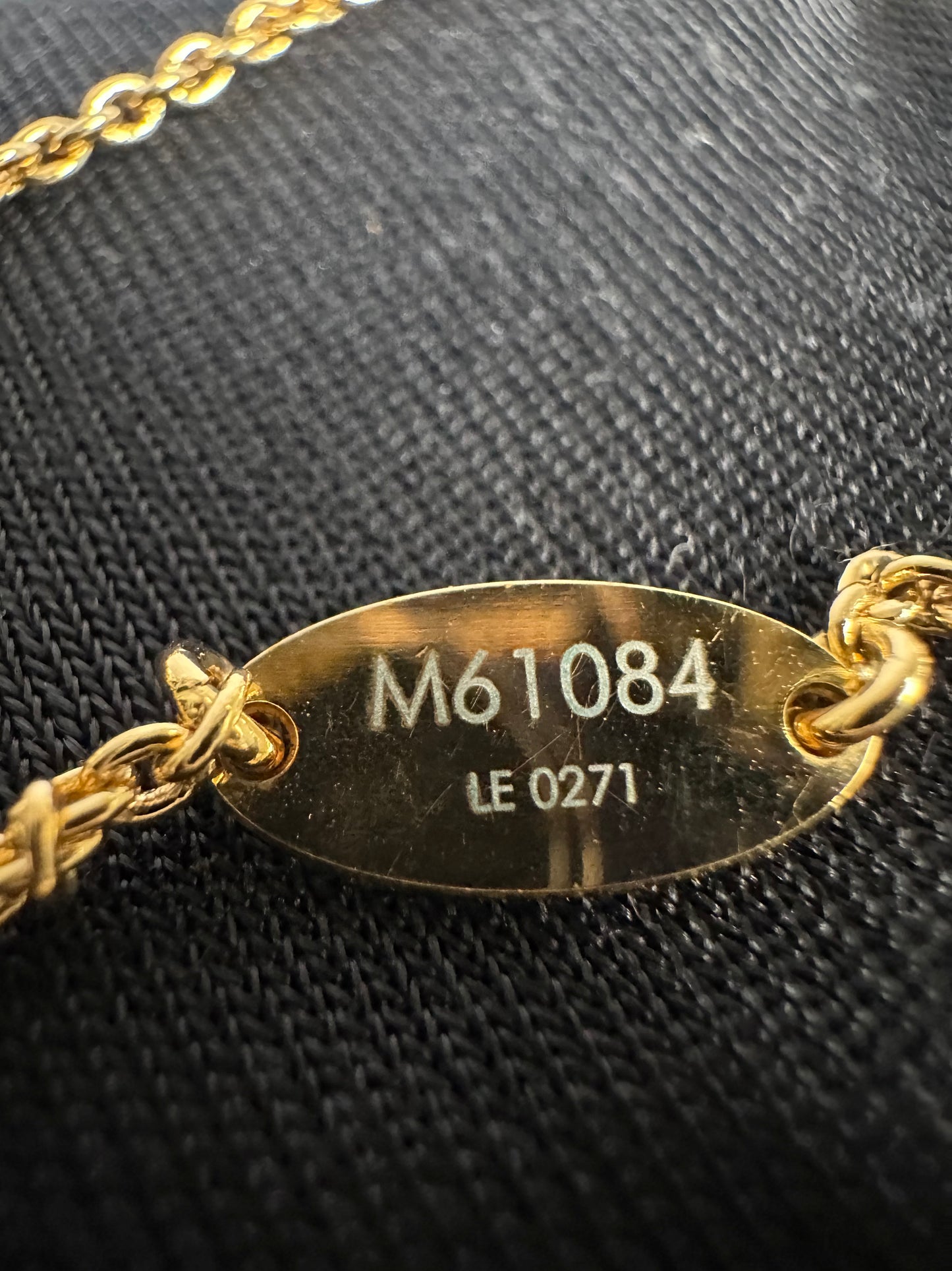 Louis Vuitton Essential V Bracelet