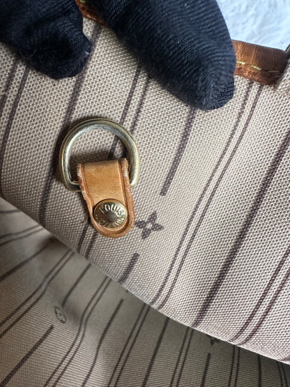 Louis Vuitton Monogram Neverfull MM (NO POUCH)