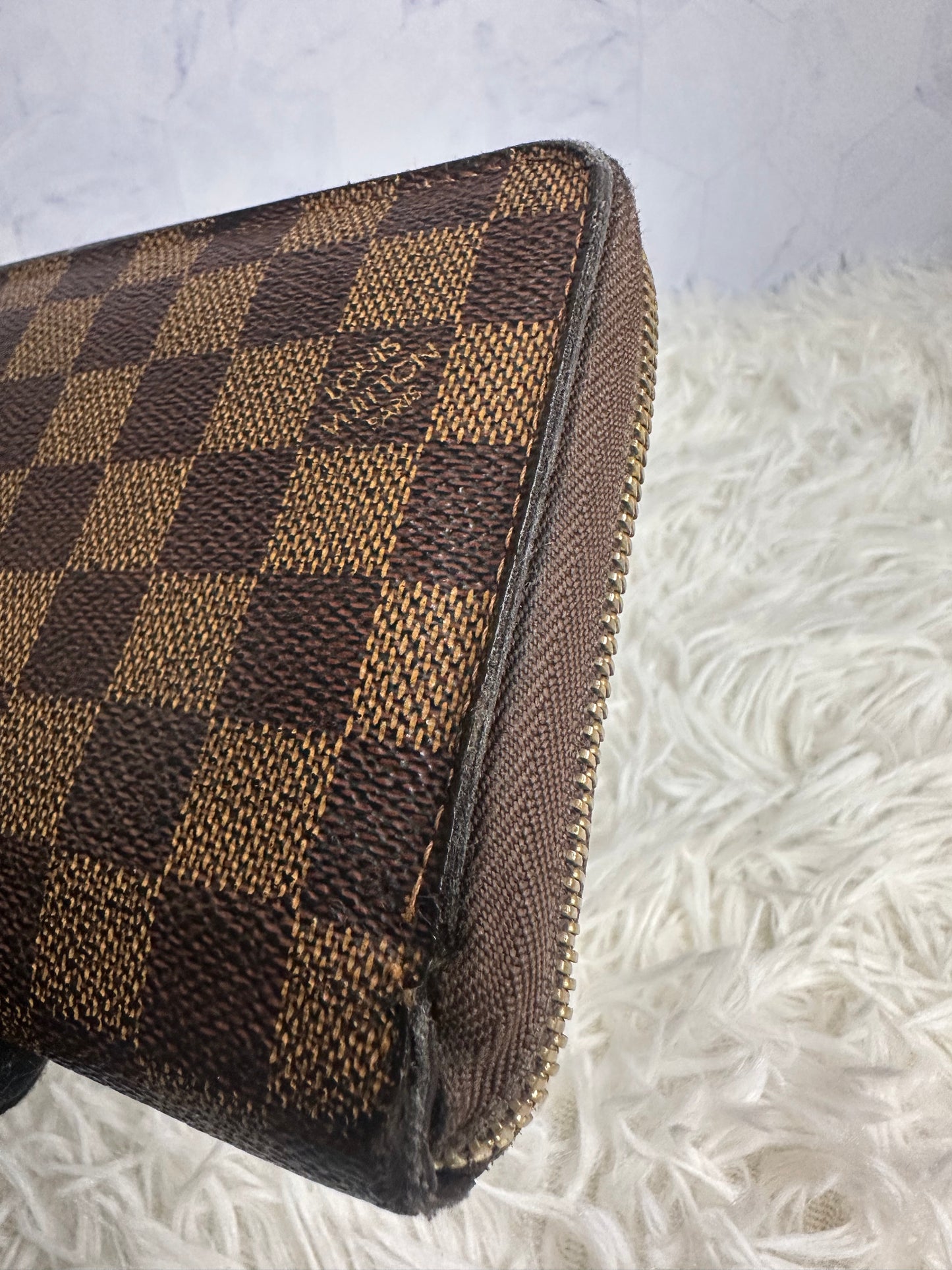 Louis Vuitton Damier Ebene Zippy Organiser