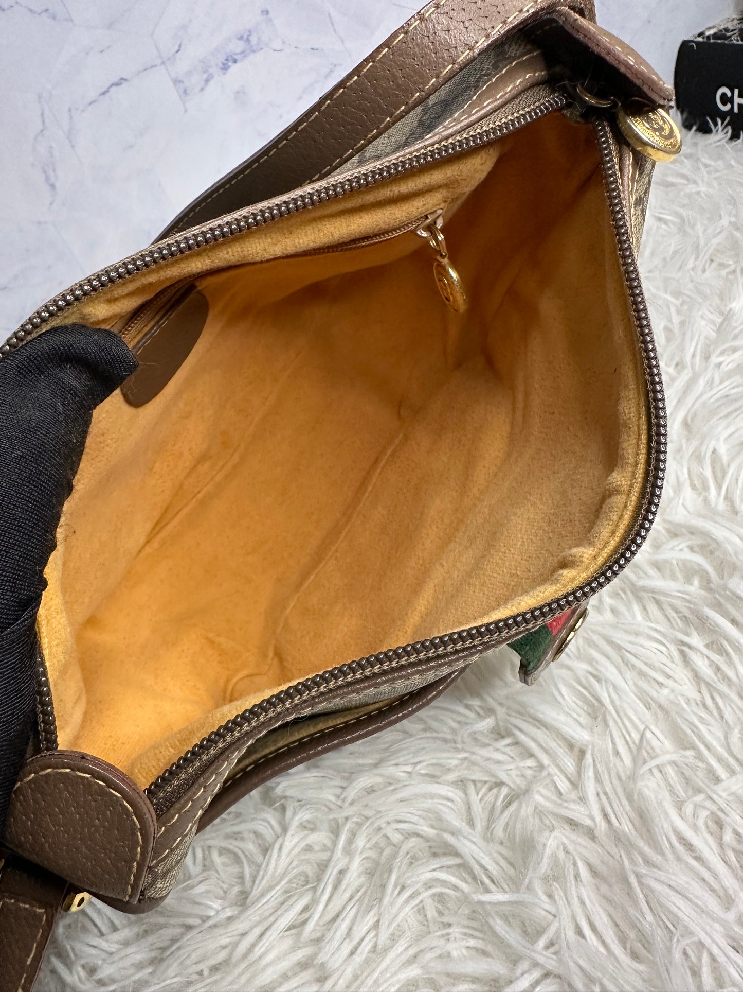 Gucci Vintage Crossbody Bag