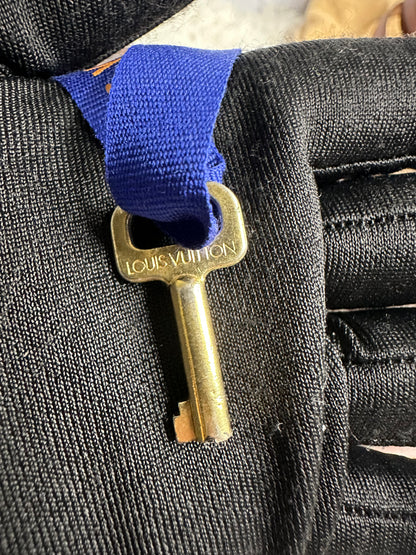 Louis Vuitton Vintage Monogram Monceau 28