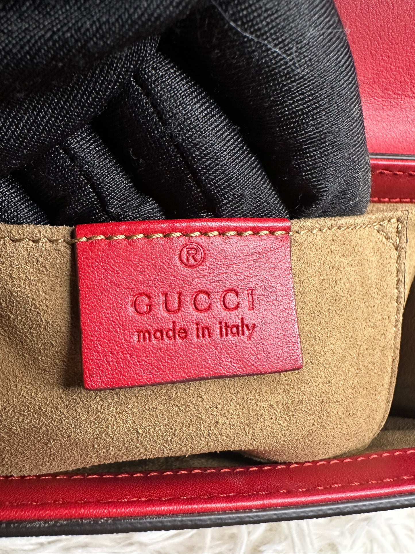 Gucci Padlock Small