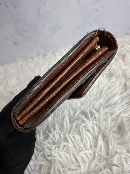 Louis Vuitton Monogram Sarah Wallet