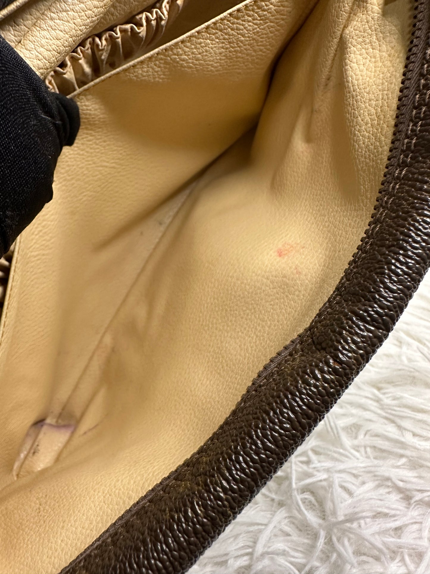 Louis Vuitton Vintage Monogram Trousse 28