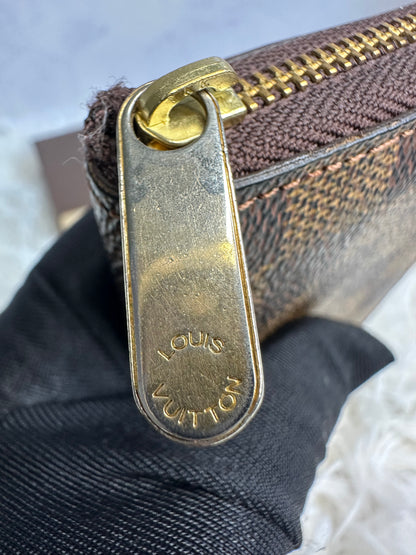 Louis Vuitton Damier Ebene Card Coin Holder