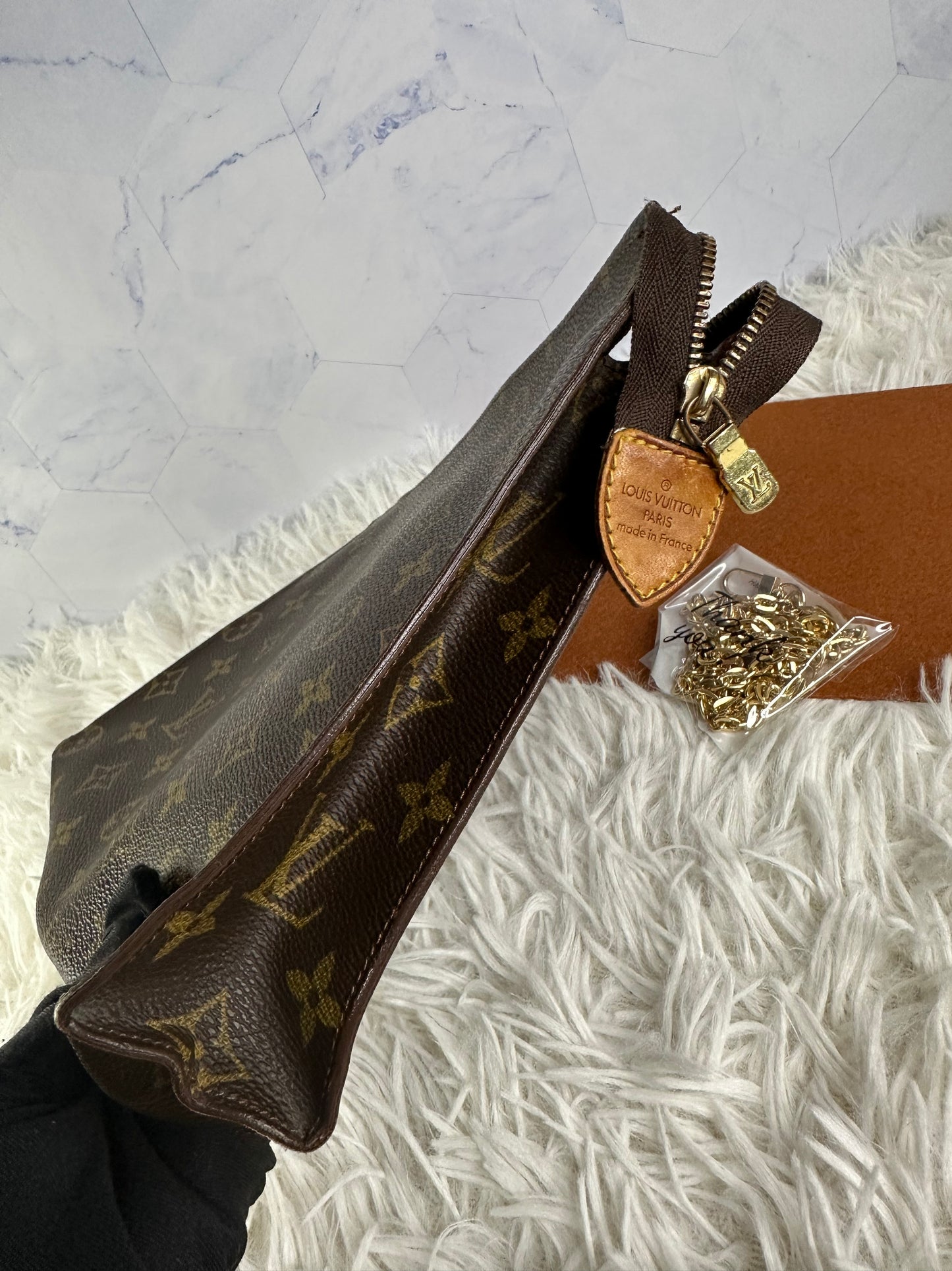 Louis Vuitton Vintage Monogram 26