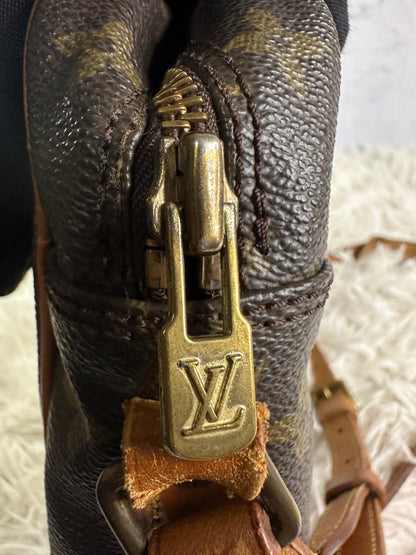 Louis Vuitton Vintage Monogram Trocadero