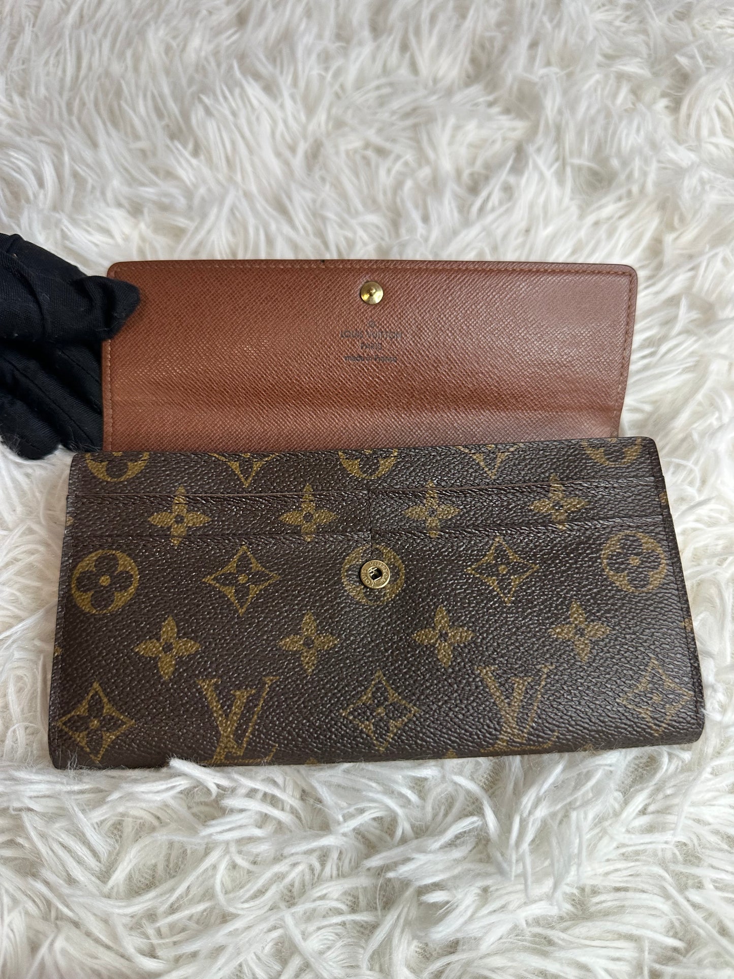 Louis Vuitton Monogram Sarah Wallet