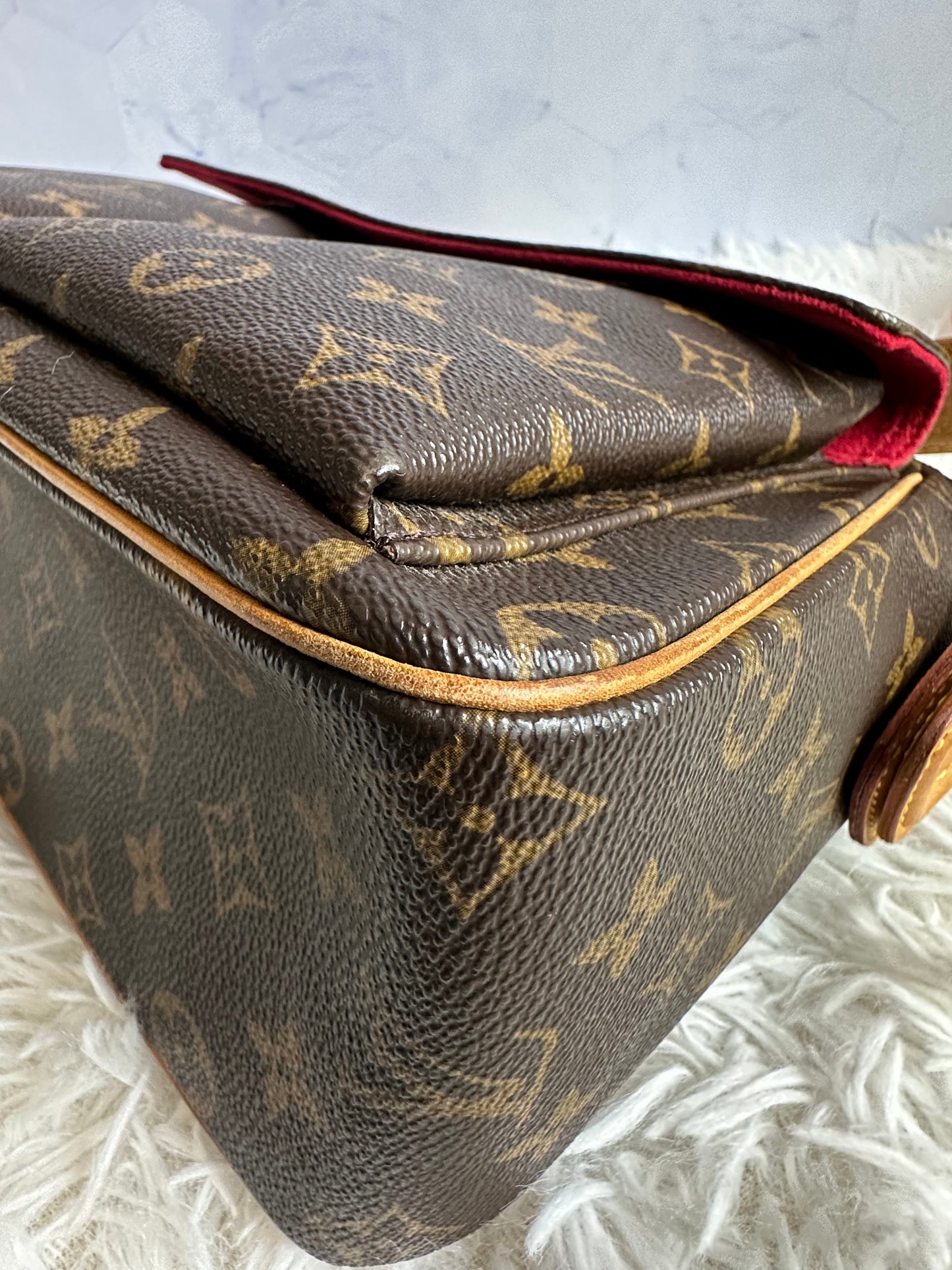 Louis Vuitton Monogram Viva Cite GM