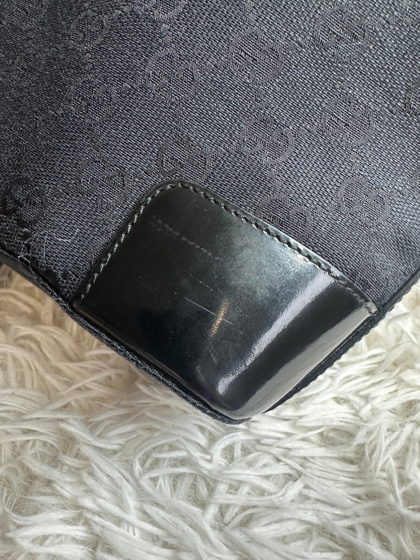 Gucci Vintage GG Monogram Shoulder Bag