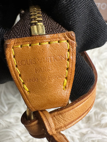 Louis Vuitton Pochette Accessoires