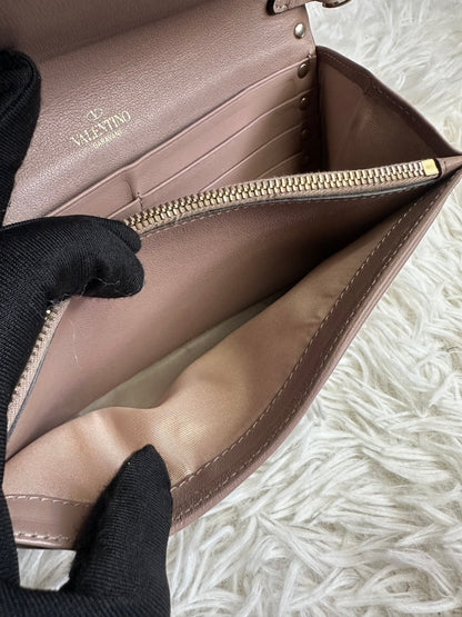 Valentino Garavani Rockstud Chain Wallet