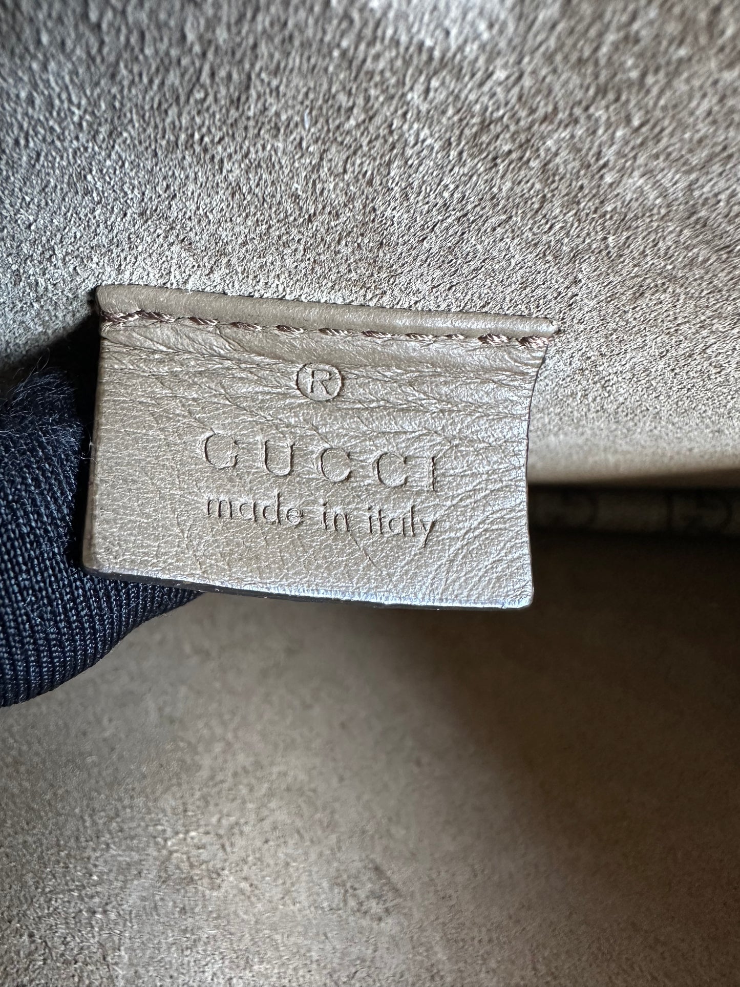 Gucci Dionysus Shoulder Bag Small