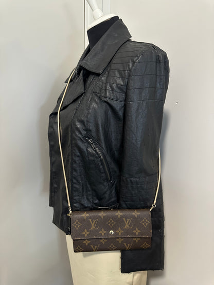 Louis Vuitton Monogram Sarah Wallet