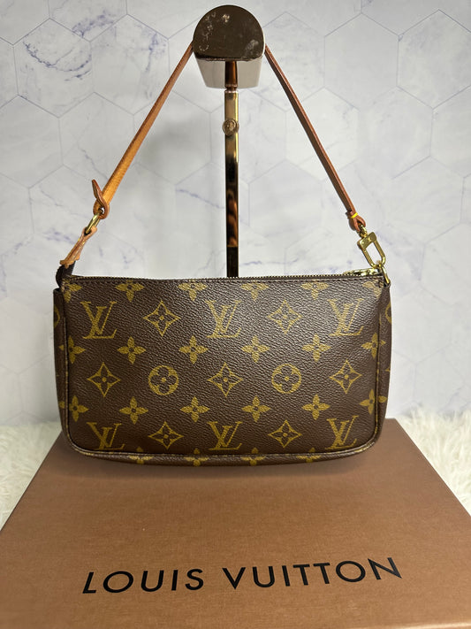 Louis Vuitton Pochette Accessoires