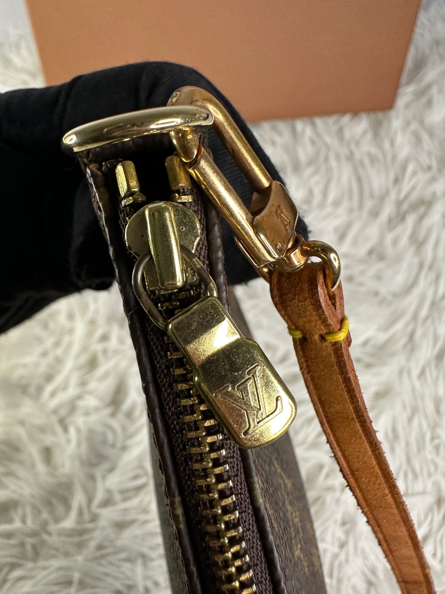 Louis Vuitton Monogram Pochette Accessoires