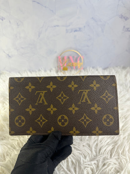 Louis Vuitton Vintage Monogram Checkbook Holder/Wallet