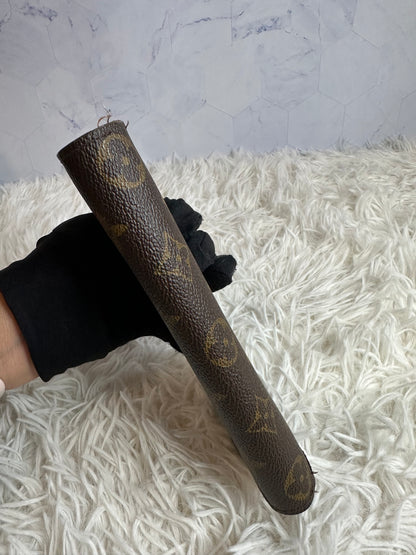 Louis Vuitton Monogram Sarah Wallet
