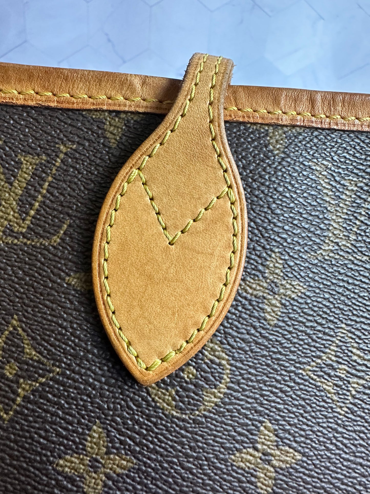 Louis Vuitton Monogram Neverfull MM (NO POUCH)