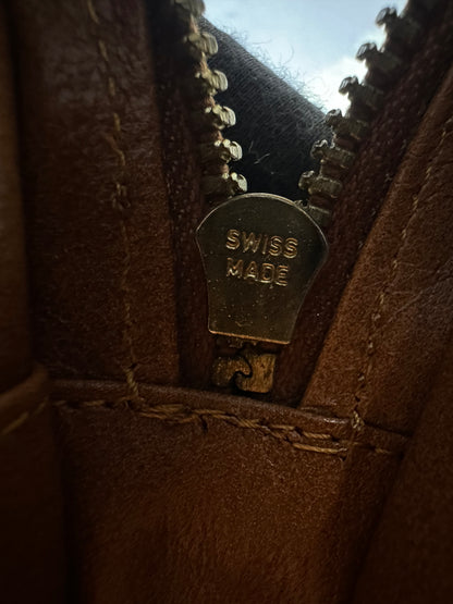 Louis Vuitton Vintage Monogram Pochette clutch bag