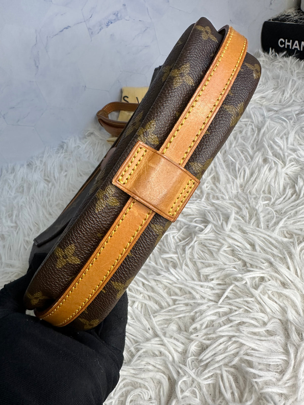 Louis Vuitton Vintage Jeune Fille MM