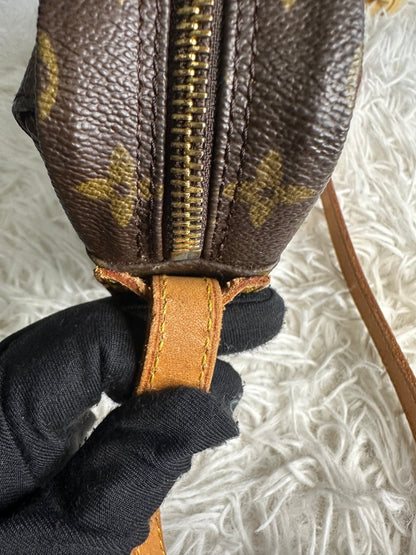 Louis Vuitton Vintage Jeune Fille MM